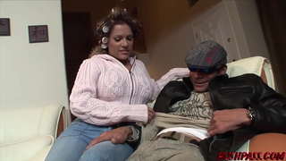 Big Bouncing Tits, agus A ' air Ramon airson SPANISH Jordan