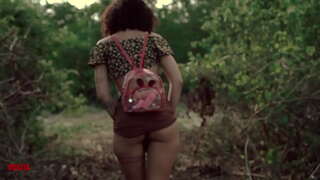 Avanti nan twou Dèyè sèks sou Plaj Dezète