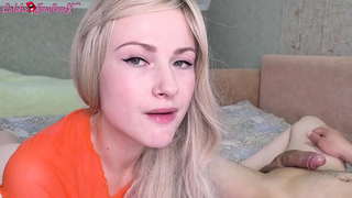 ���ेक्सी प्रेमिका चूसने डिक और गेंदों चाटना करने के बाद काम - सह निगल