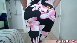 Ngarit geus sababaraha masalah Baé nymphomaniac jeung manéhna cant kaluar