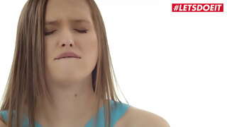 WHITEBOXXX - (Stacy Cruz) - Verführerisch Teen Intensive Liebe Machen Sitzung Mit Ihrem Geliebten