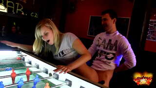 Agata။အများပြည်သူ။အို။လိင်။။။။။အဆိုပါတယ္။။။။။။ဂိမ်း။အခန်း။Teenamite၂၀၁၁။FullHD iyutero.com