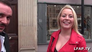 Jolie petite blonde francaise aux beaux sodomisee సమాధి