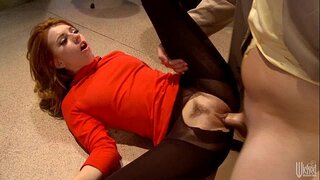 Lexi的屁股看起来这么好在紧身裤