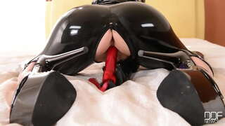 Lucy tia azy vibrator