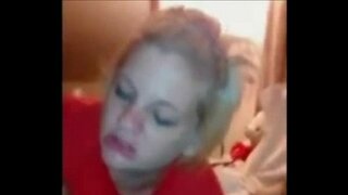 ���ह चाट और कमबख्त एक टी वी.