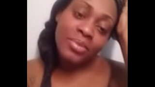 Adipem Pussy Explicite-Video