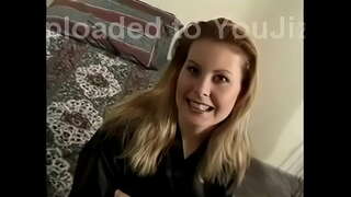 Cowgirl buceta peluda de perto