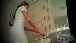 Lehibe view of the anus sy ny pussy akaiky-up!