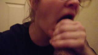 Cô gái da trắng, da đen, kem