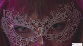 ���नुभवी महिला जान्छ उनको नयाँ lesbian मित्र एक निजी कोठा