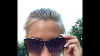 Izaho rantsan-tanako mafy cunt teo amin&#039;ny vahoaka bozaka