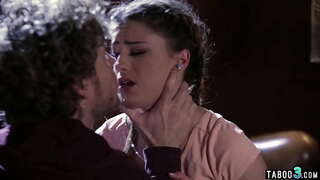 Detective ordenación cadela para satisface-lo para evitar a prisión