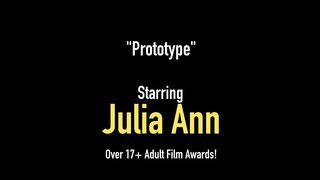 Doktè Dick Vantouz Julia Ann &amp;amp; Jessica Jaymes bagay yo smartly pantalon bouch ak yon kòk chante difisil, lactation li nan cho bouch yo pou yo jwenn bon plat yo kom! Full Videyo &amp;amp; Julia Live @ JuliaAnnLive.com!