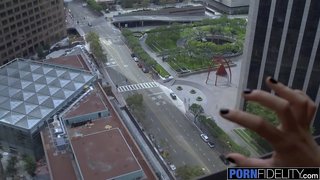 Τσαντ Λευκό Καταβροχθιστεί Από Ανθρωποφάγος Anny Aurora